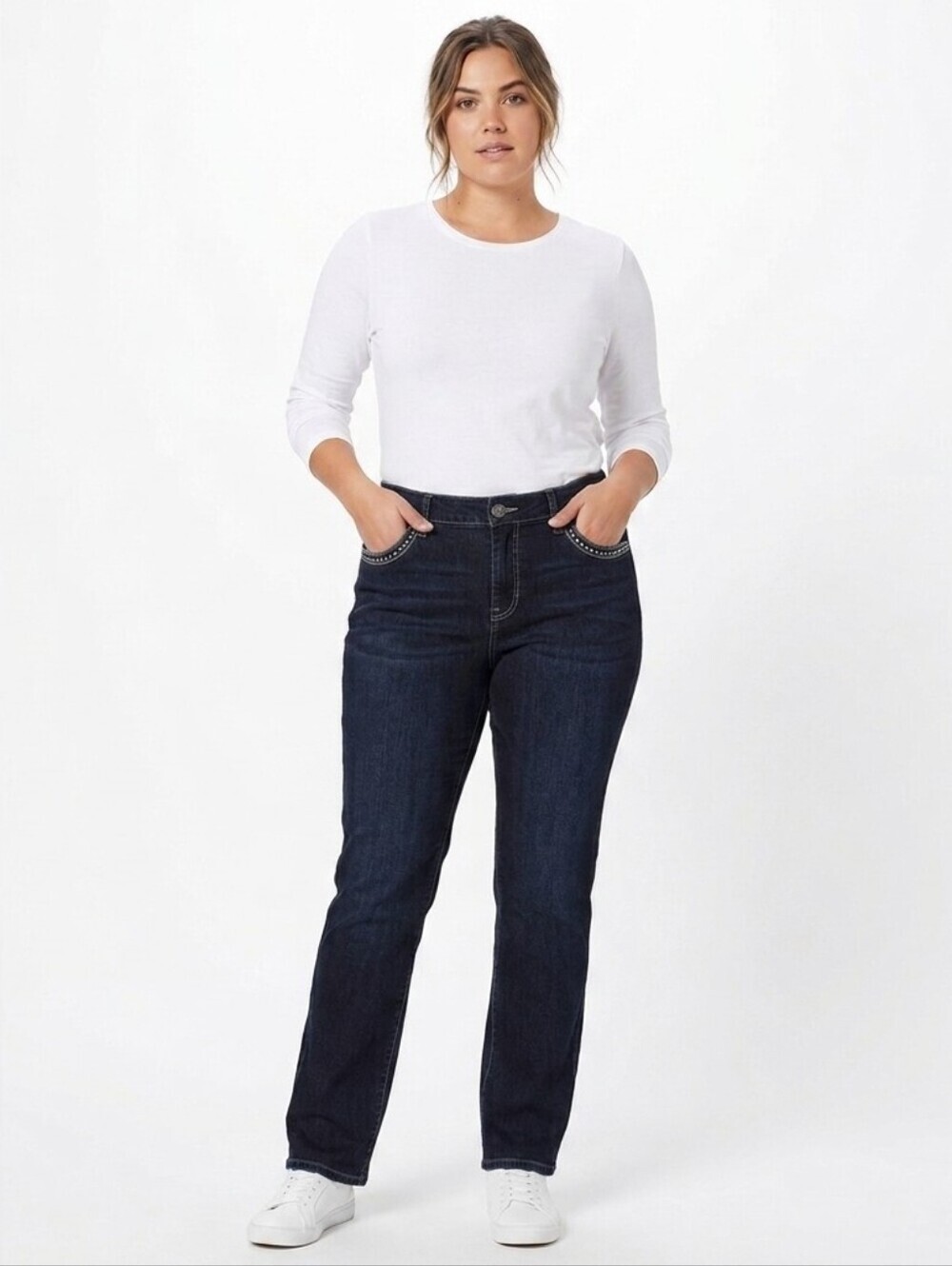 Levi's 14M Midrise Skinny Jean Dark Wash with detailing on penny and back pocket
